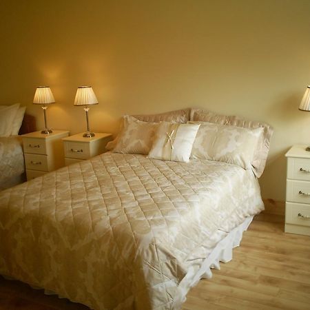 Derry House Villa Listowel Room photo
